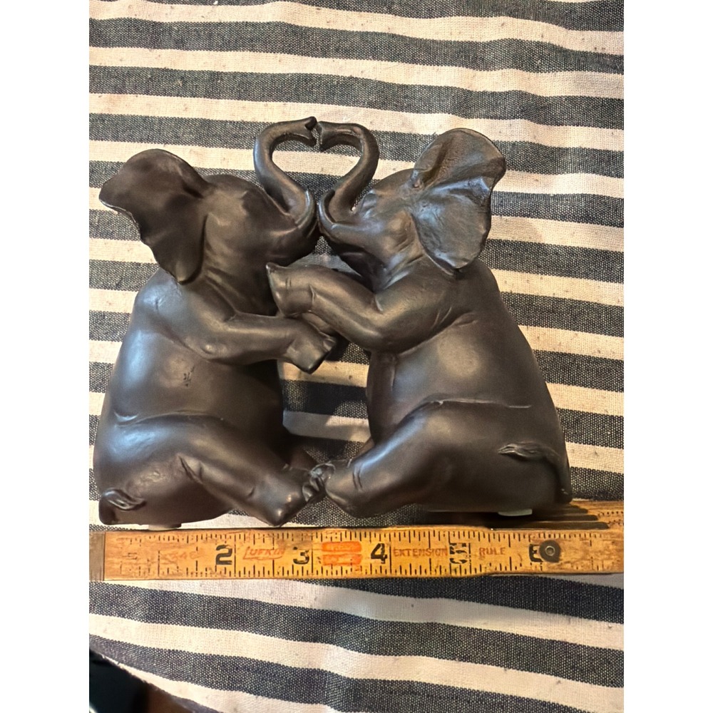 Matte Black Elephant Heart Trunk Figurine Romantic Safari Animal Statue 6in - Picture 2 of 3